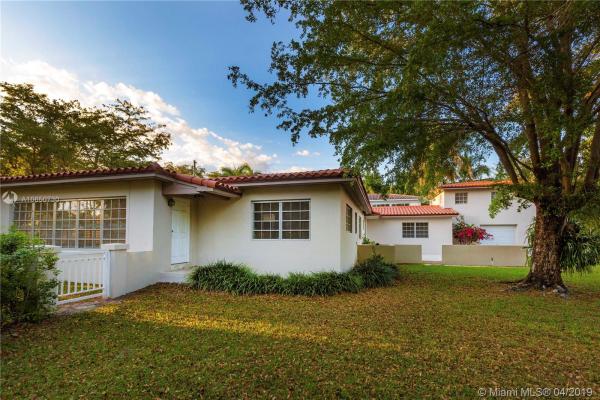 Riviera, 5211 Alhambra Cir, Coral Gables, Florida 33146, image 2