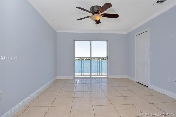 Lake Pointe, 815 NW 126th Ct, Tamiami, Florida 33182, image 2