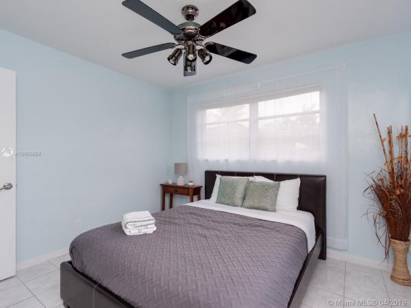 Hillside Park, 502 S 58th Ter, Hollywood, Florida 33023, image 2