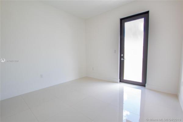 Century Park Place, 456 SW 91st Ave #456, Fountainebleau, Florida 33174, image 2