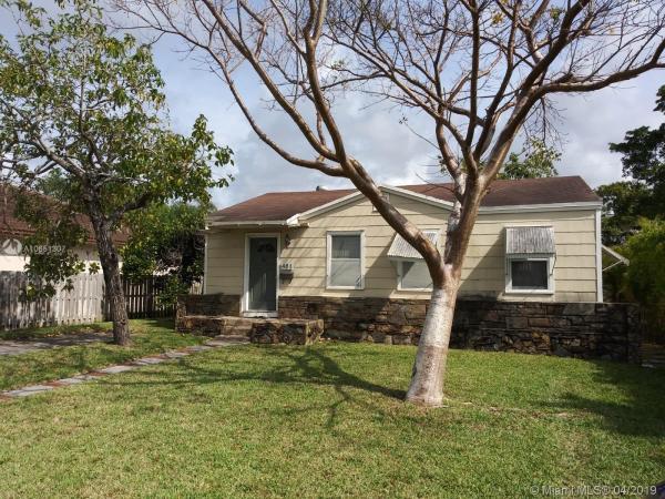 Country Club Estates, 481 Lafayette Dr, Miami Springs, Florida 33166, image 2