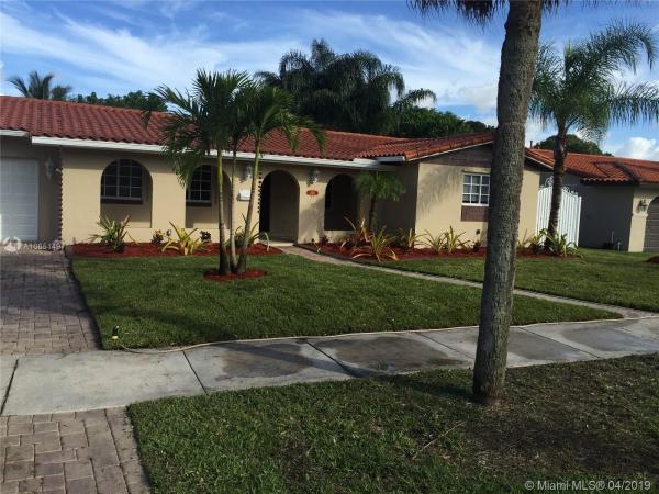 Miami Lakes Residential, 14801 NW Dade Pine Ave, Miami Lakes, Florida 33014, image 2