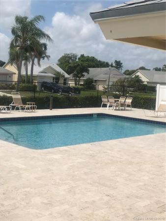Lakeshore At The Meadows, 24 Misty Meadow Dr, Boynton Beach, Florida 33436, image 2