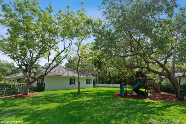 Poinsettia Estates, 10025 SW 58th Ave, Pinecrest, Florida 33156, image 2