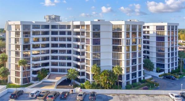 Towers Of Kendale Lakes, 13951 Kendale Lakes Cir #204A, Kendale Lakes, Florida 33183, image 2