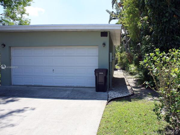 Kent Estates, 661 Swan Ave, Miami Springs, Florida 33166, image 2