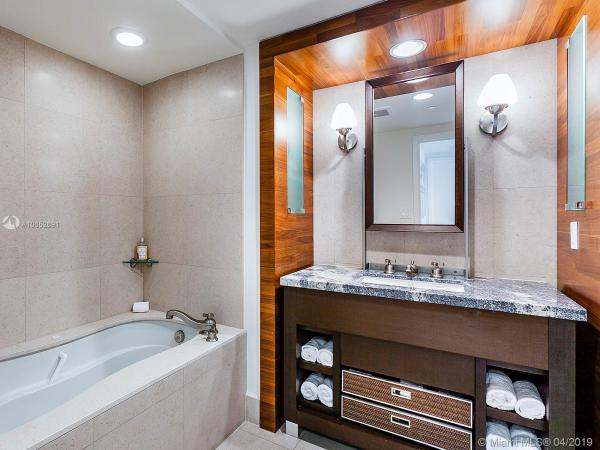 Central Carillon Beach, 6801 Collins Ave #1403, Miami Beach, Florida 33141, image 2