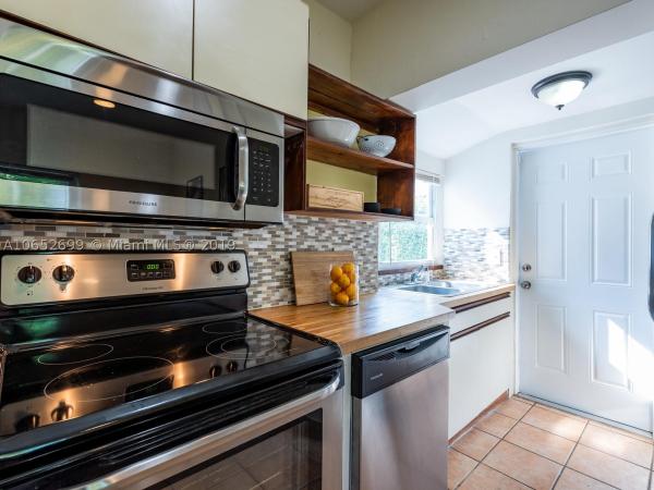 Hamilton Terrace, 10290 N Miami Ave, Miami Shores, Florida 33150, image 2