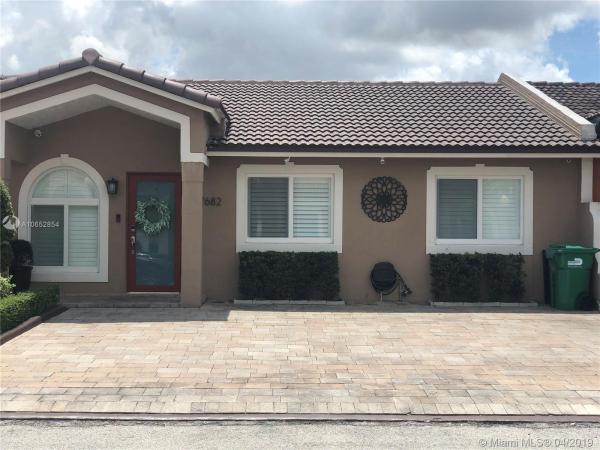 San Mateo, 7682 NW 181 Ter #, Hialeah, Florida 33015, image 2