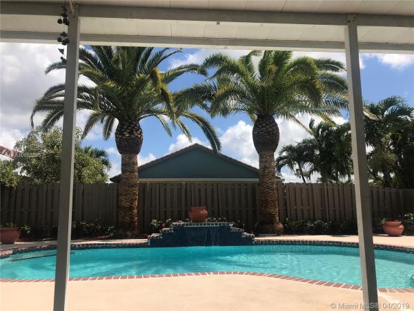 Maralex Homes, 14360 SW 168th St, Richmond West, Florida 33177, image 2
