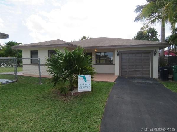 Greenwood Villas, 29904 SW 158th Ct, Leisure City, Florida 33033, image 2