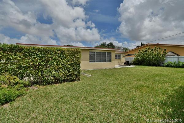 Macson Heights, 3220 SW 105th Ct, University Park, Florida 33165, image 2