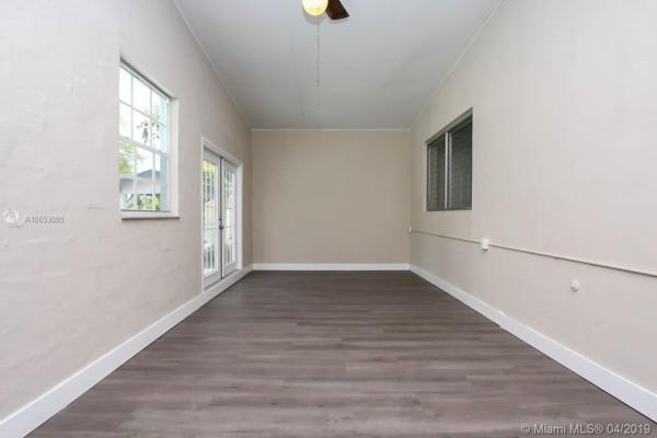 Cravero Cloverleaf Estates, 795 NW 168th Ter, Miami Gardens, Florida 33169, image 2
