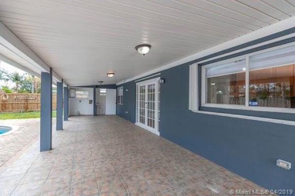 Palmetto Country Club Estates, 9731 SW 162nd St, Palmetto Estates, Florida 33157, image 2