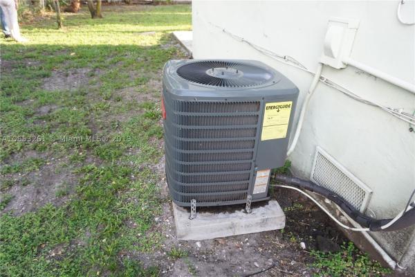 Dupont, 18 NE 70th St, Miami, Florida 33138, image 3