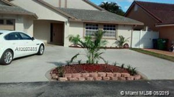 Country Lake Park, 18713 NW 78th Ct, Hialeah, Florida 33015, image 2