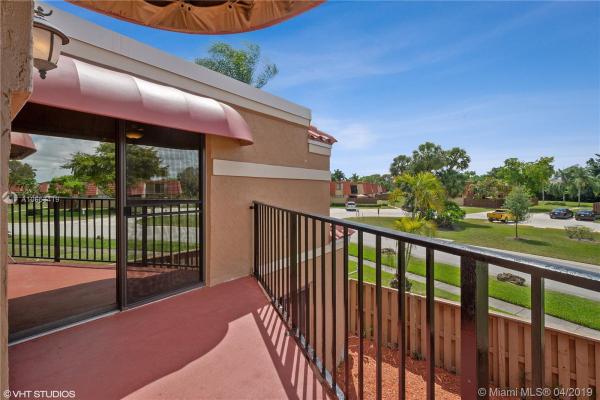 Banyan Lake, 8195 Thames Blvd #D, Boca Raton, Florida 33433, image 2