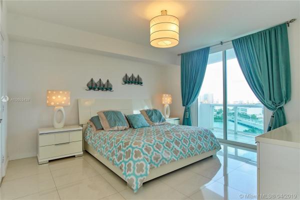 360, 7900 Harbor Island Dr #1013, North Bay Village, Florida 33141, image 2
