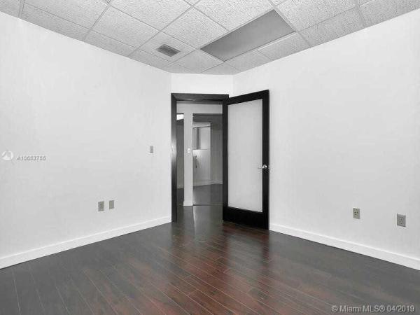 Sunset Station, 5975 Sunset Dr #605, South Miami, Florida 33143, image 1