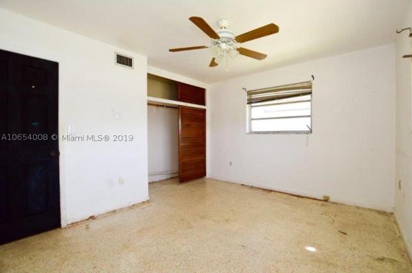Andover, 20811 NW Miami Pl, Miami Gardens, Florida 33169, image 2