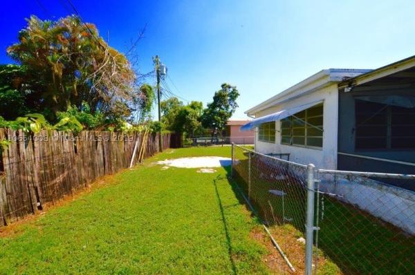 Andover, 20811 NW Miami Pl, Miami Gardens, Florida 33169, image 3