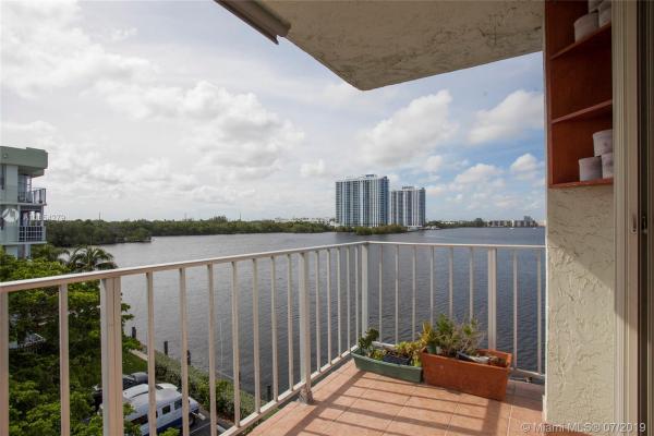 Reef East, 16558 NE 26 Ave #5G, North Miami Beach, Florida 33160, image 2
