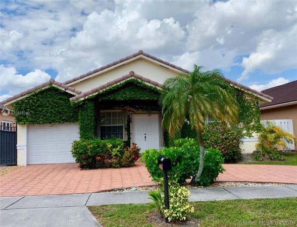 Florida Tropical Estates, 9121 NW 148th Ter, Miami Lakes, Florida 33018, image 2