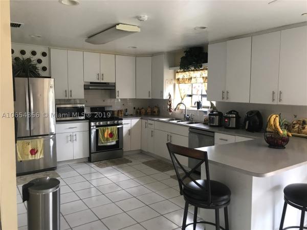 Tropical Gardens Estates, 5299 SW 90th Ct, Olympia Heights, Florida 33165, image 2