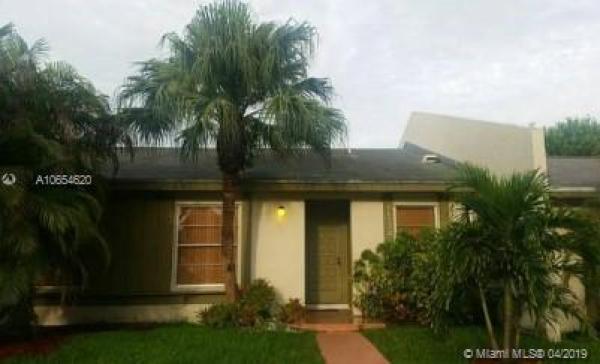 Devon Aire Villas, 11532 SW 124th Ct, The Crossings, Florida 33186, image 2