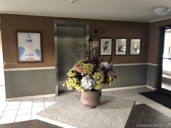 Ionian Plaza, 110 Salamanca Ave #206, Coral Gables, Florida 33134, image 2