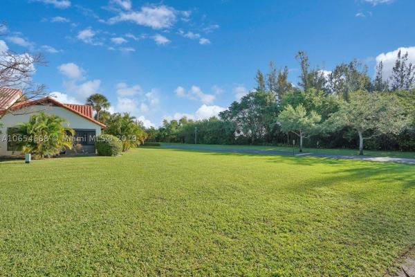 Woodstream, 10318 Windswept Pl, Boca Raton, Florida 33498, image 2