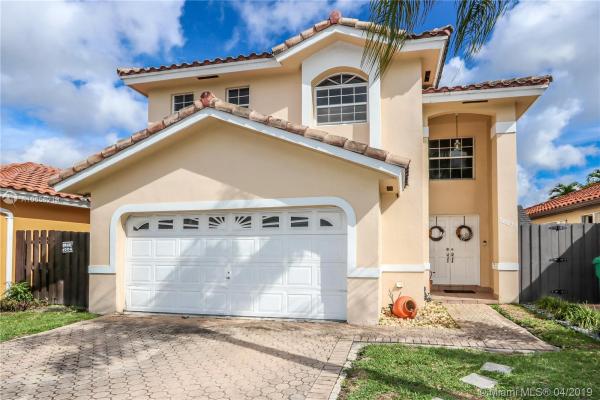 10833 SW 74th St, Kendale Lakes, Florida 33173, image 2