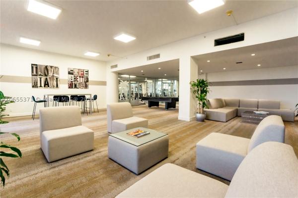 Island Pointe, 10350 W Bay Harbor Dr #8M, Bay Harbor Islands, Florida 33154, image 3