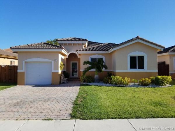 Grove At Waterstone, 4257 NE 16th St, Homestead, Florida 33033, image 2
