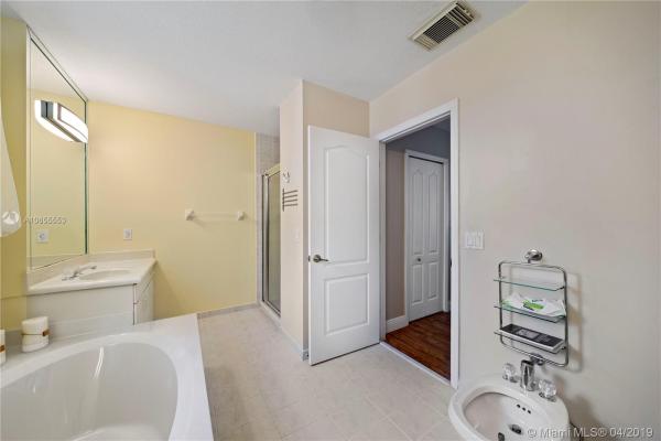 Garden Hills West, 15965 SW 98th St, The Hammocks, Florida 33196, image 2