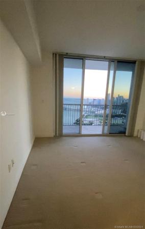 Opera Tower, 1750 N BAYSHORE #5304, Miami, Florida 33132, image 2