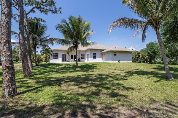 Palm Beach Country Estates, 16064 N 73rd Ter N, Palm Beach Gardens, Florida 33418, image 2