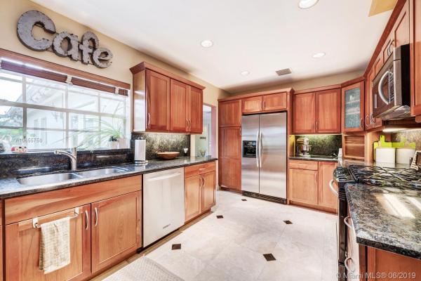 College Heights, 117 NE 109th St, Miami Shores, Florida 33161, image 2