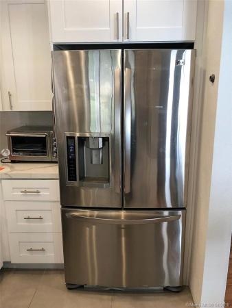 Central Miami, 3523 SW 60th Ave, Coral Terrace, Florida 33155, image 2