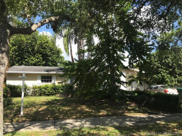 Whispering Pines Estates, 9011 Ridgeland Dr, Cutler Bay, Florida 33157, image 2