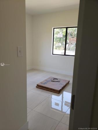 Lawndale, 726 NW 116th Ter, Pinewood, Florida 33168, image 2