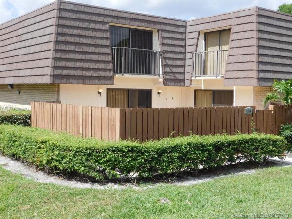 Heritage Village Of Palm Beach Lakes, 7506 75th Way, West Palm Beach, Florida 33407, image 2