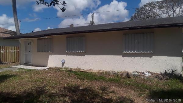 Friedland Manor, 515 SW 8th Ave, Florida City, Florida 33034, image 2