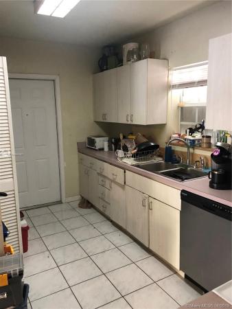 Dixie Estates, 29820 SW 152nd Ave, Leisure City, Florida 33033, image 2