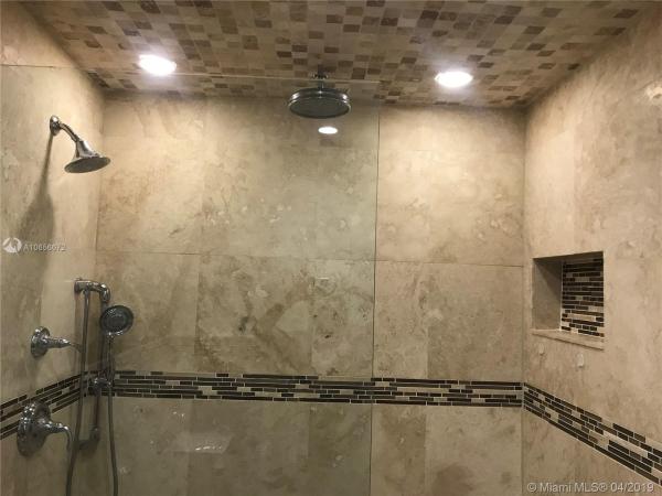 Villas Of Deerwood, 12302 SW 148th Ter, Three Lakes, Florida 33186, image 2