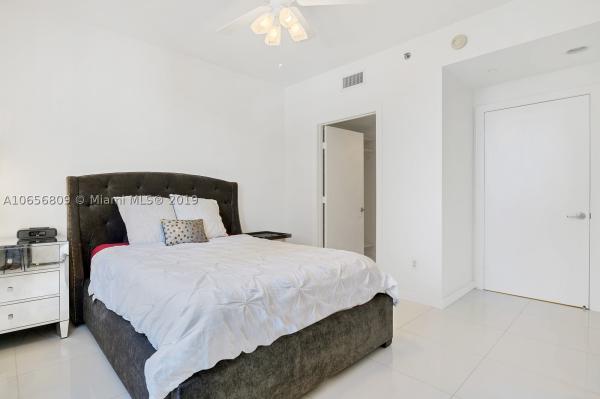 1060 Tower, 1060 Brickell Ave #2105, Miami, Florida 33131, image 2