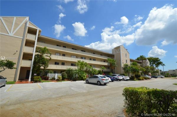Huntington Lakes 3, 7267 Huntington Ln #404, Delray Beach, Florida 33446, image 2