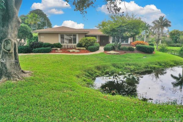 Sunshine Ranches, 12833 SW 52nd St, Southwest Ranches, Florida 33330, image 2