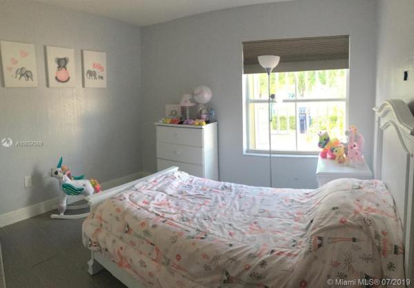 Mangus, 11318 SW 244th Ter, Princeton, Florida 33032, image 2