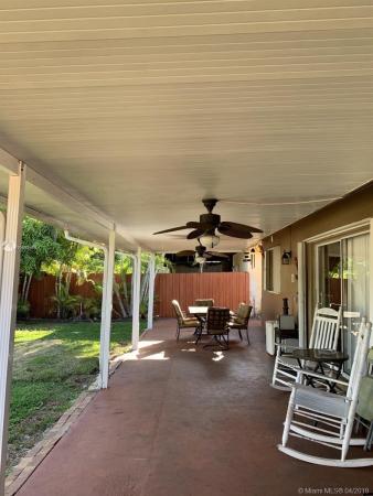 Munne Royal Homes, 14391 SW 100th Ln, The Hammocks, Florida 33186, image 2